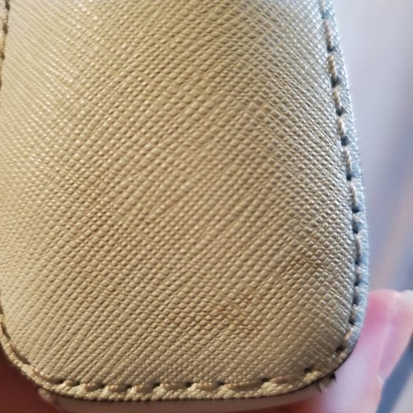 Rebecca Minkoff Avery Crossbody - Picture 8 of 8